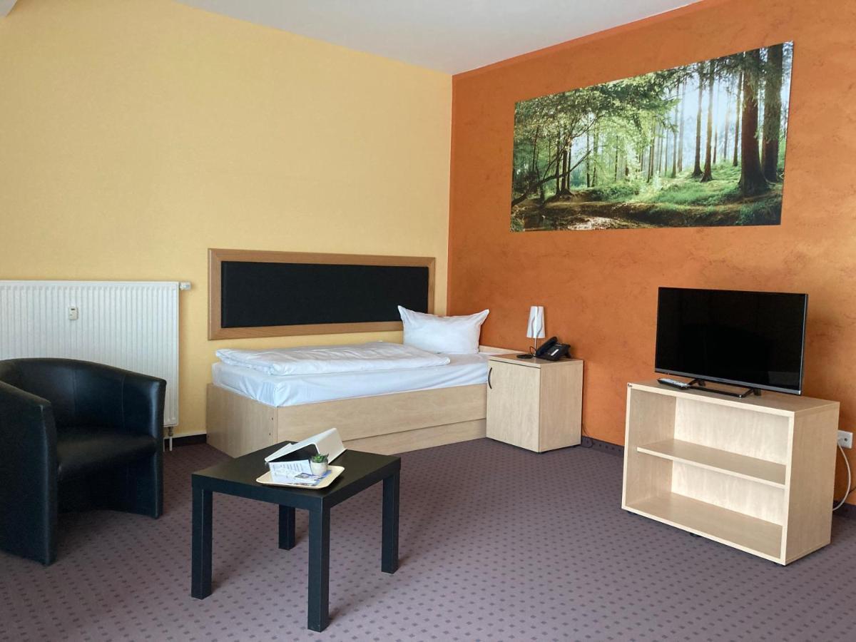 Hotel Am Heidepark Dippoldiswalde Extérieur photo
