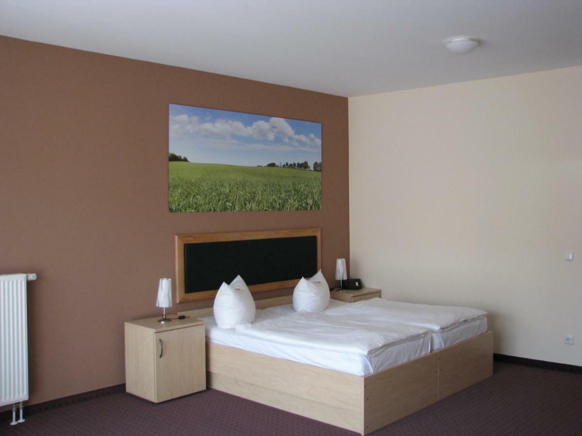 Hotel Am Heidepark Dippoldiswalde Extérieur photo
